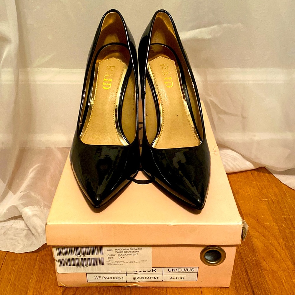 NWT Raid/ASOS patent leather pumps